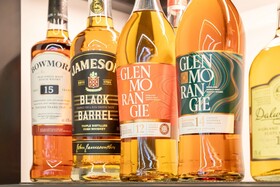 Central Hotel & Lounge