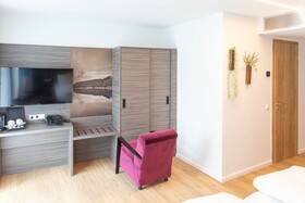 Central Hotel & Lounge