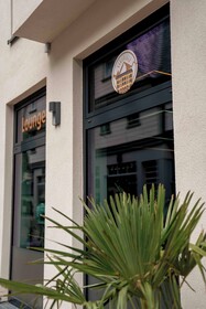 Central Hotel & Lounge