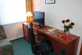 REGIOHOTEL Bunte Stadt