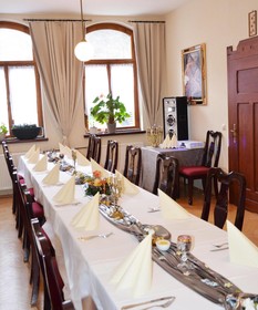 Hotel Restaurant Zur Hallenburg