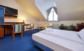 Hotel & Restaurant Linderhof