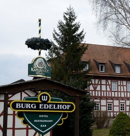Burg Edelhof