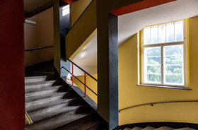Haus des Volkes Das Bauhaushotel