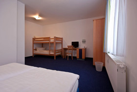 Outdoor Inn