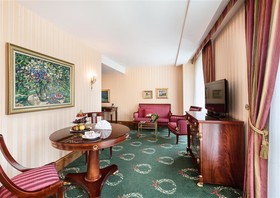 Grand Hotel Russischer Hof