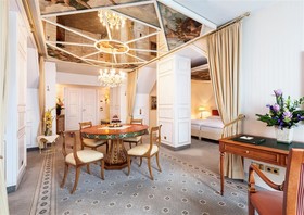 Grand Hotel Russischer Hof