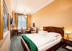 Grand Hotel Russischer Hof