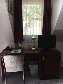 Das Kleine Hotel