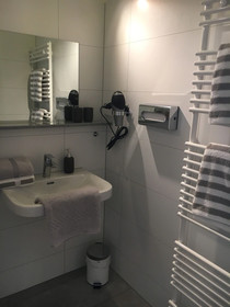 Das Kleine Hotel