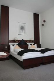 Das Kleine Hotel