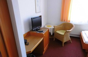 die Sonne — Zimmer & Apartments