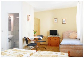 Pension Alter Zausel