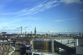 Wakeup Copenhagen, Carsten Niebuhrs Gade
