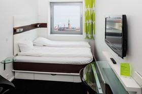 Wakeup Copenhagen, Carsten Niebuhrs Gade