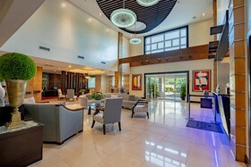 Hodelpa Garden Court