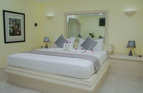 Aparthotel Castillo Real