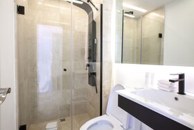 Coral House by CanaBay Hotels
