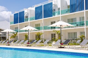 Coral House by CanaBay Hotels