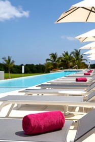 Coral House by CanaBay Hotels