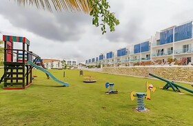 Coral House by CanaBay Hotels