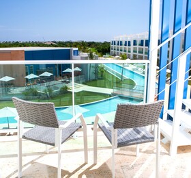 Coral House by CanaBay Hotels