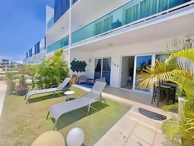 Coral House by CanaBay Hotels