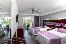 Hotel Riu Naiboa