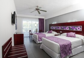 Hotel Riu Naiboa