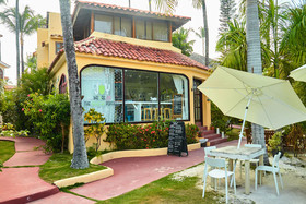 Los Corales Village - Las Terrazas Condo
