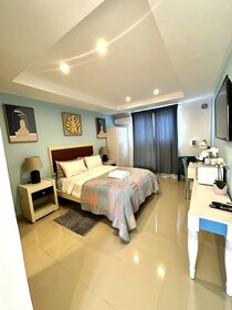 Noe Hotel