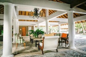 Villa Yara Ideal Families