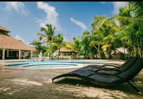 Villa Yara Ideal Families