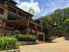 Altos de Caño Hondo