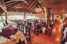 Altos de Caño Hondo