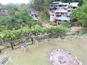 Altos de Caño Hondo