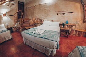 Altos de Caño Hondo