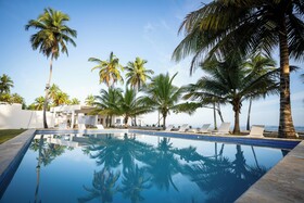 The Palm Bay Club Lodge