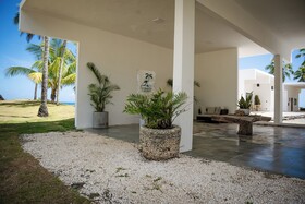 The Palm Bay Club Lodge