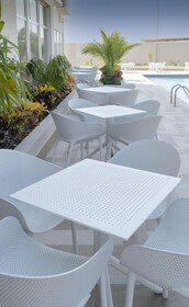 Super 8 by Wyndham Manzanillo