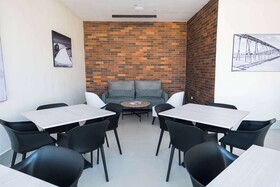 Super 8 by Wyndham Manzanillo