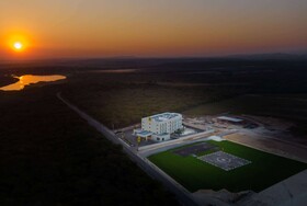 Super 8 by Wyndham Manzanillo