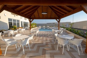 Super 8 by Wyndham Manzanillo