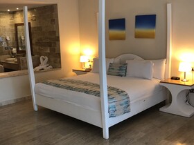 Lifestyle Kosher Cofresi Suites