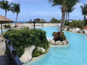 Lifestyle Kosher Tropical Suites