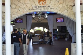 Lifestyle Kosher Tropical Suites
