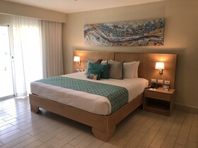 Lifestyle Kosher Tropical Suites