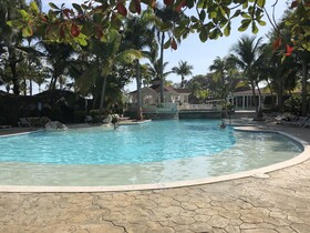 Lifestyle Kosher Tropical Suites