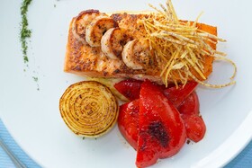 Skylight Suites Restaurant Bar