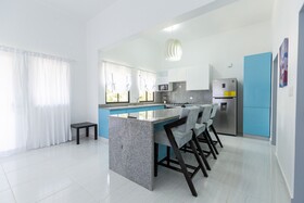 Skylight Suites Restaurant Bar